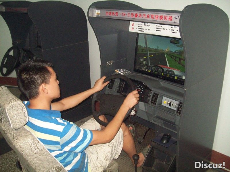 psbCAF93RZR.jpg