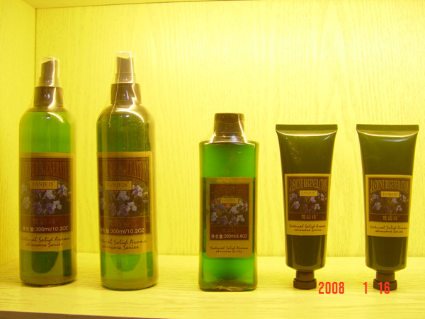 DvqWS95u.jpg
