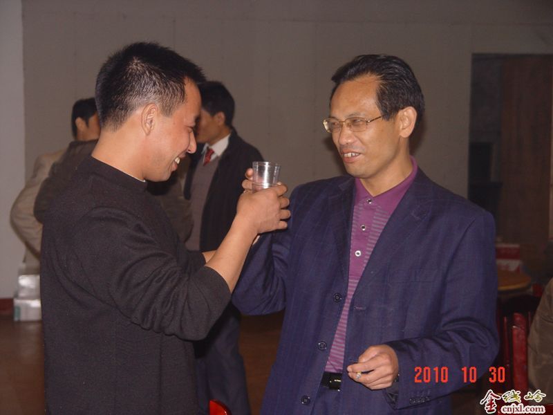 qDg6IenO.jpg